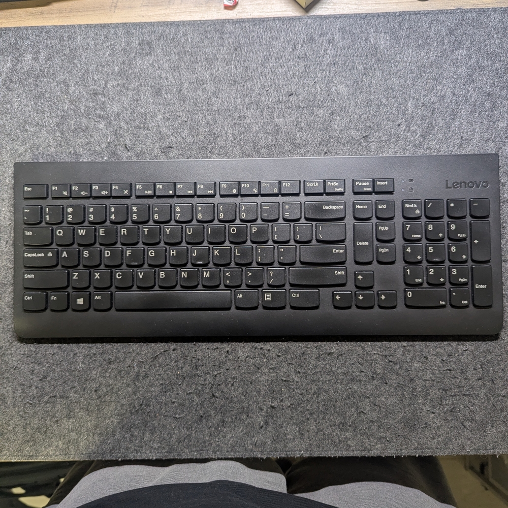 Lenovo Black Wireless Keyboard